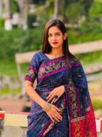 নেভি ব্লু চেক টাঙ্গাইল সুতি বুটিক শাড়ি